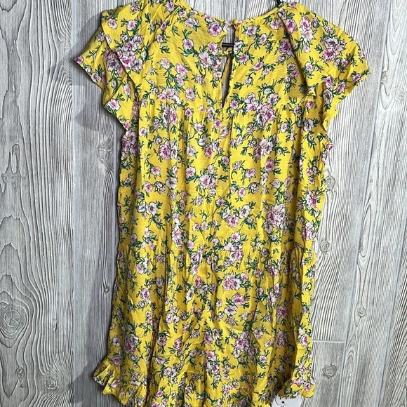 Lumiere Short Romper Size M - Picture 6 of 6